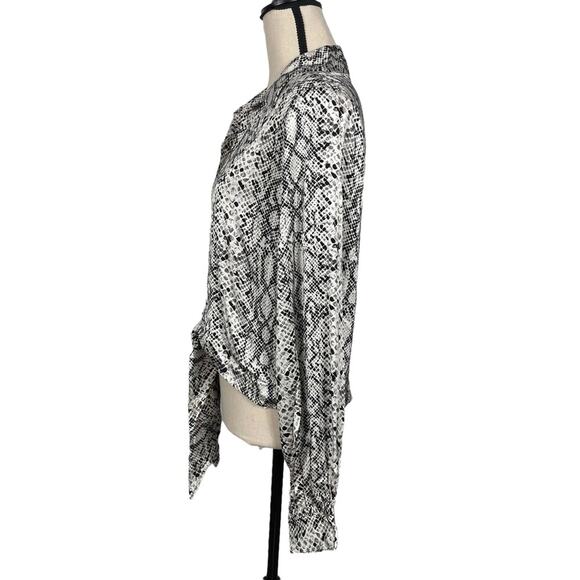 Good American Blouse Top The Purely Python Print Satin Tie Front Size 3(large) - Picture 6 of 12